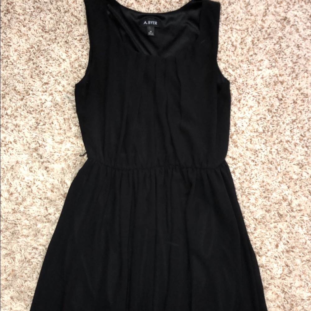 Medium black dress